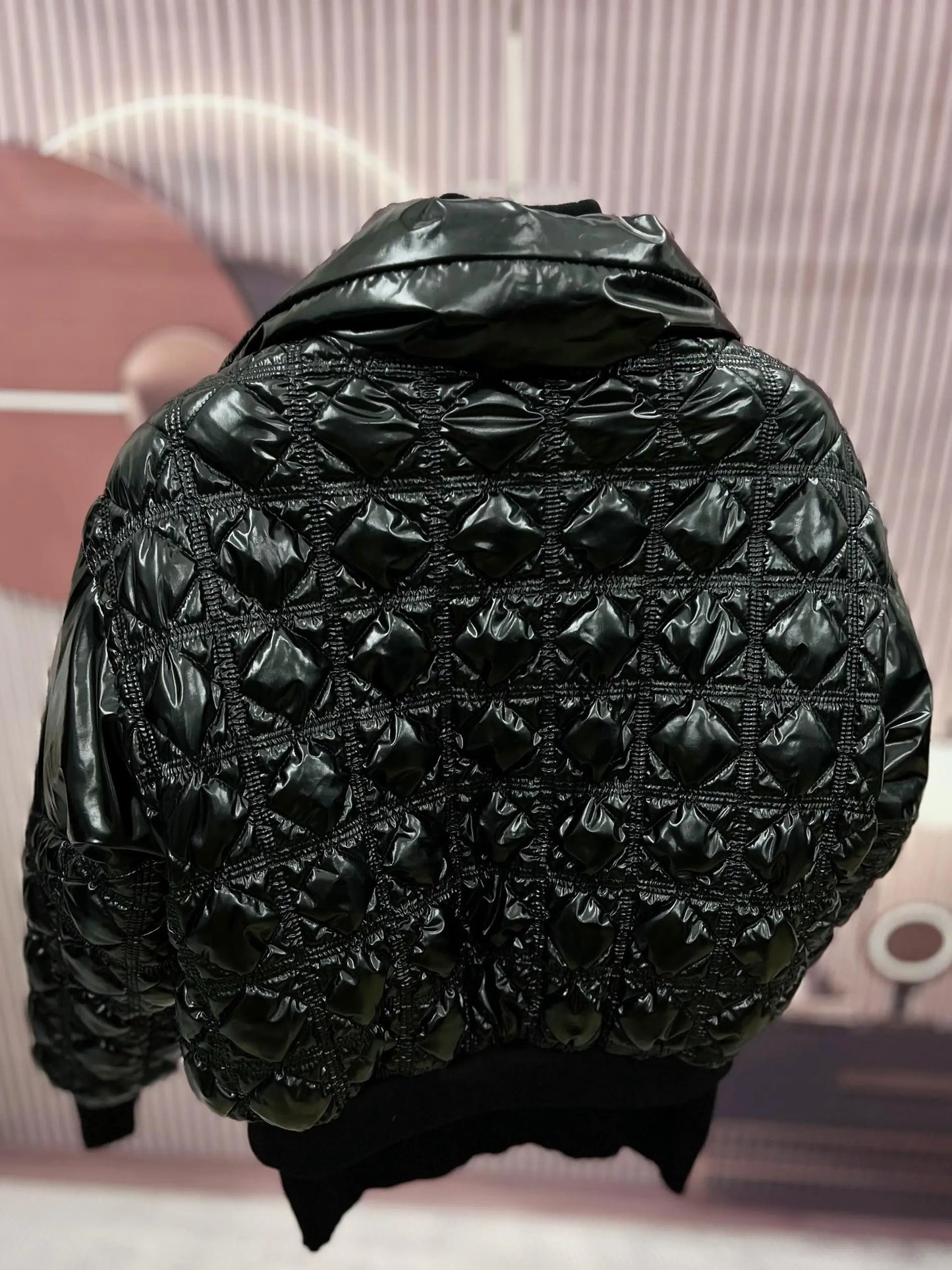 Solid Color Glossy Down Jacket for Men – Retro Rhombus Design, Thickened Winter Coat