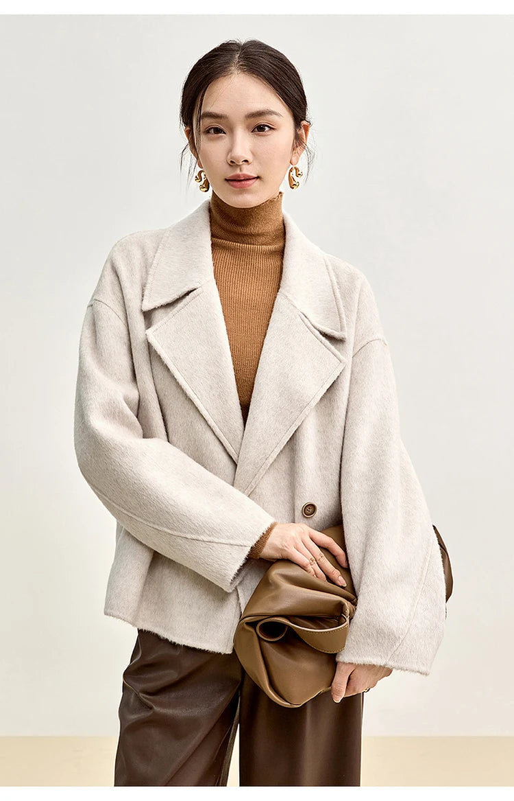 Winter Short Woolen Jackets Women Outerwear 2024 Fashion Notched Collar Double Breasted Loose Coats Female W44O56123