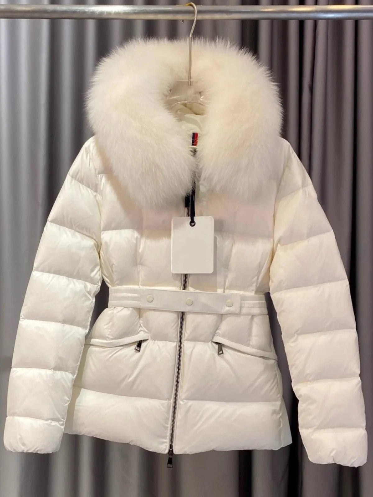 Winter Big Fur Collar Hooded Thickened Warm Jacket Korean Fashion Belt Slim Jacket Women Office Lady Solid Color Versatile Coat