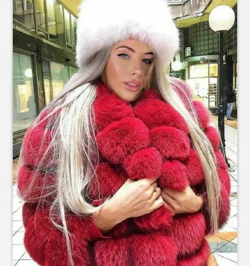 Women's Real Fox Fur Jacket with Large Lapel Detachable Sleeves Warm Stylish Winter Coat Fashionable Animal Skin Outerwear