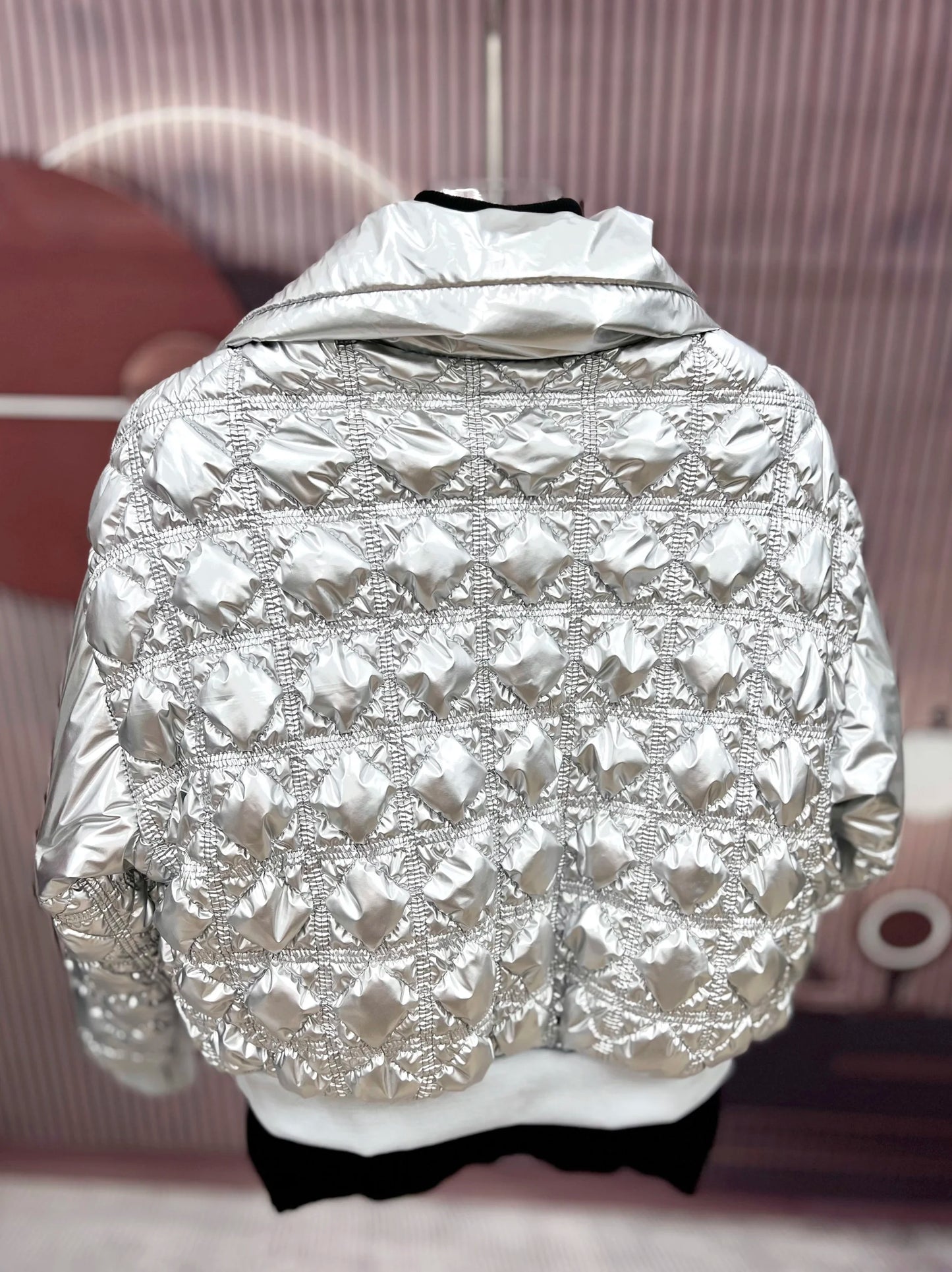 Solid Color Glossy Down Jacket for Men – Retro Rhombus Design, Thickened Winter Coat