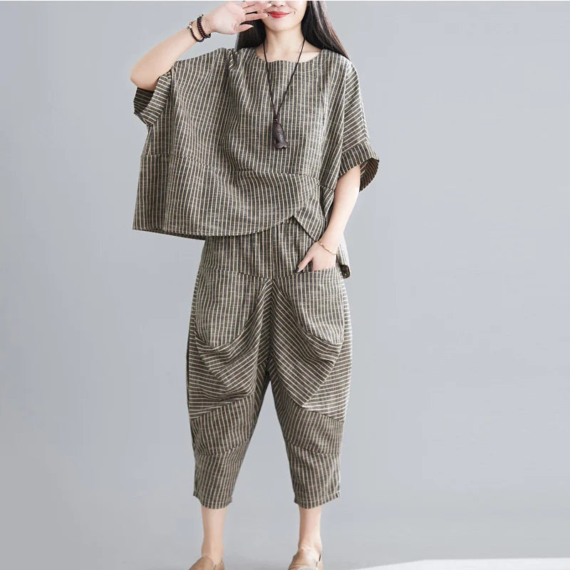Summer Minimalist Stripe Batwing Top & High-Waist Cropped Pants Set – Casual Comfort for Women