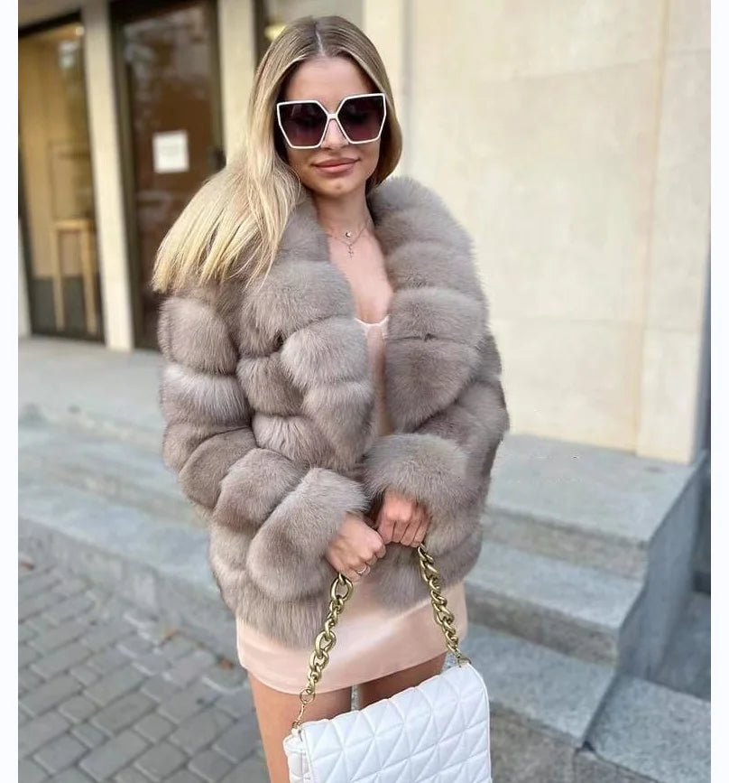 Women's Real Fox Fur Jacket with Large Lapel Detachable Sleeves Warm Stylish Winter Coat Fashionable Animal Skin Outerwear
